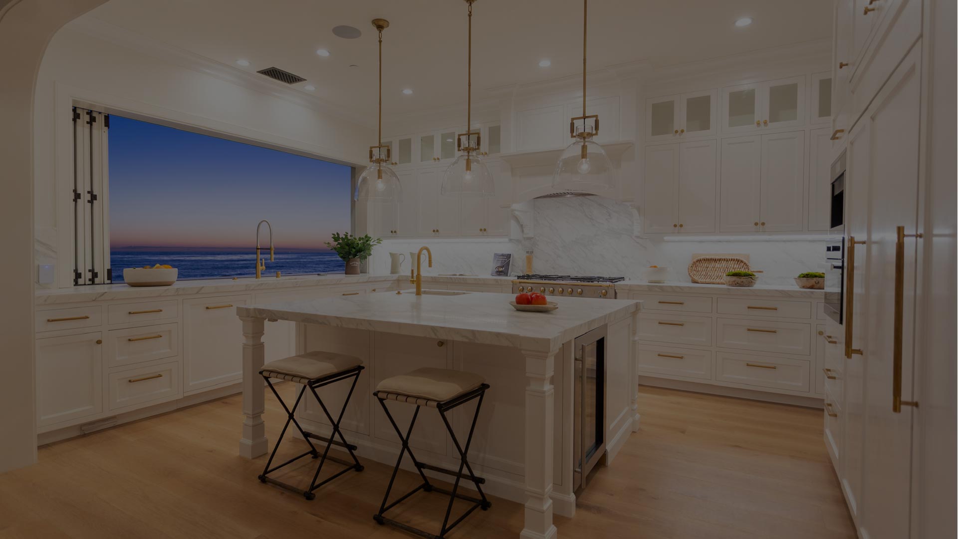 Custom Kitchen Cabinets